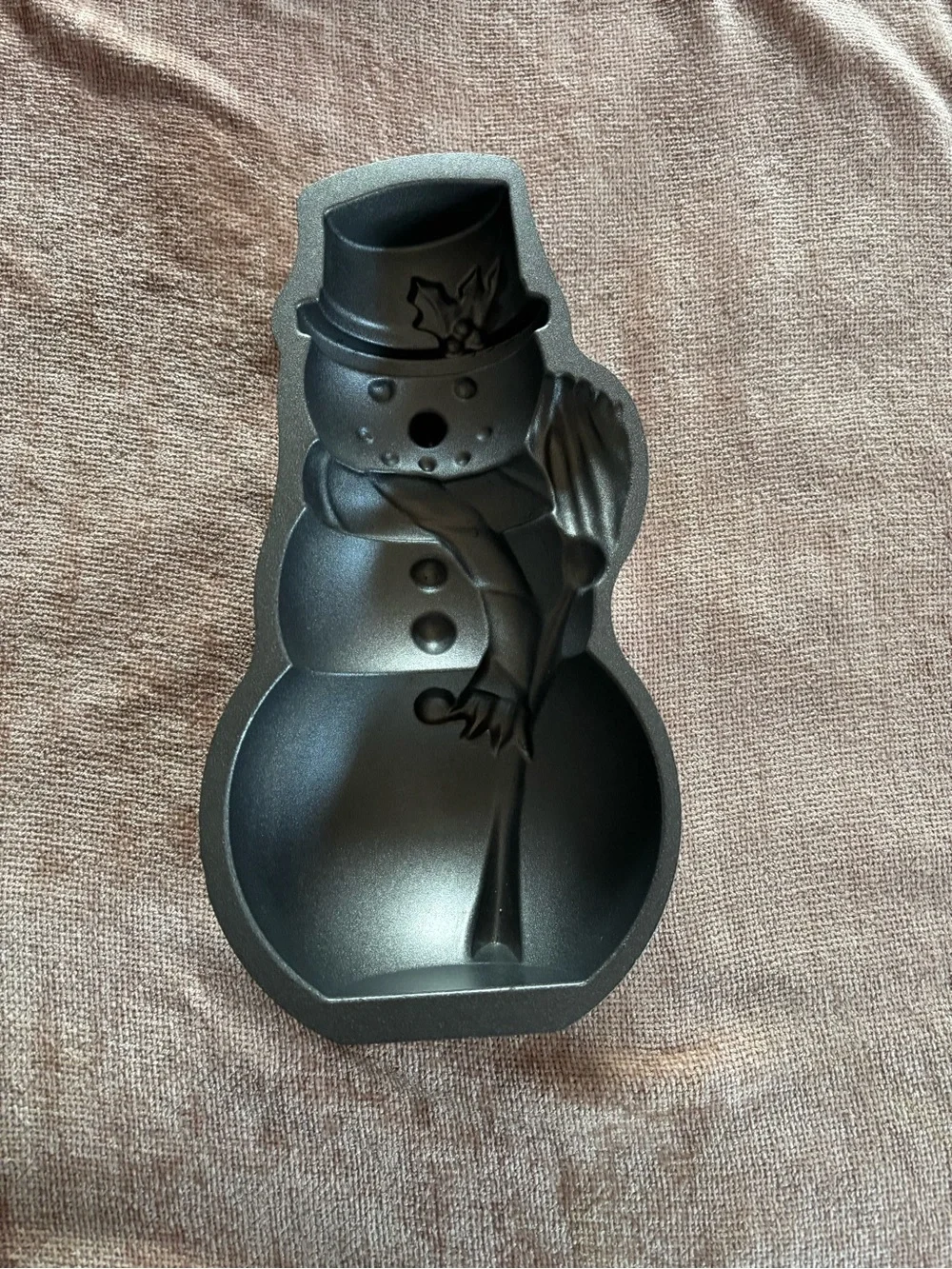 Nordic Ware Snowman 5-Cup Baking Pan